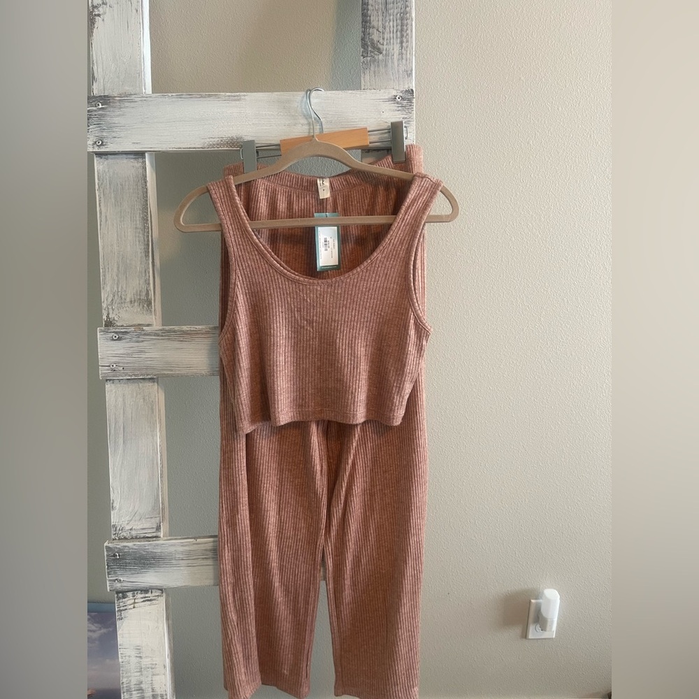 Mahina Ribbed Mauve Tank Top